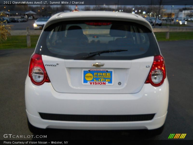 Summit White / Charcoal 2011 Chevrolet Aveo Aveo5 LT