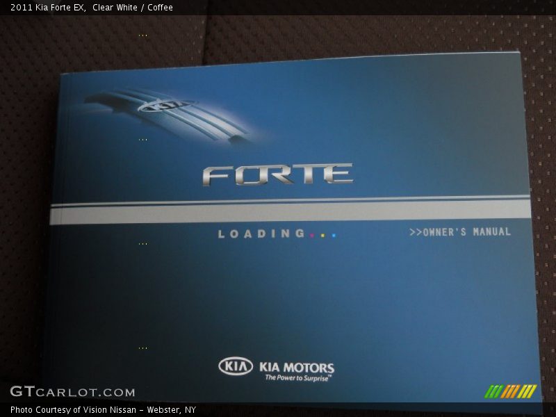 Clear White / Coffee 2011 Kia Forte EX