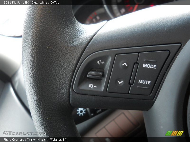 Clear White / Coffee 2011 Kia Forte EX