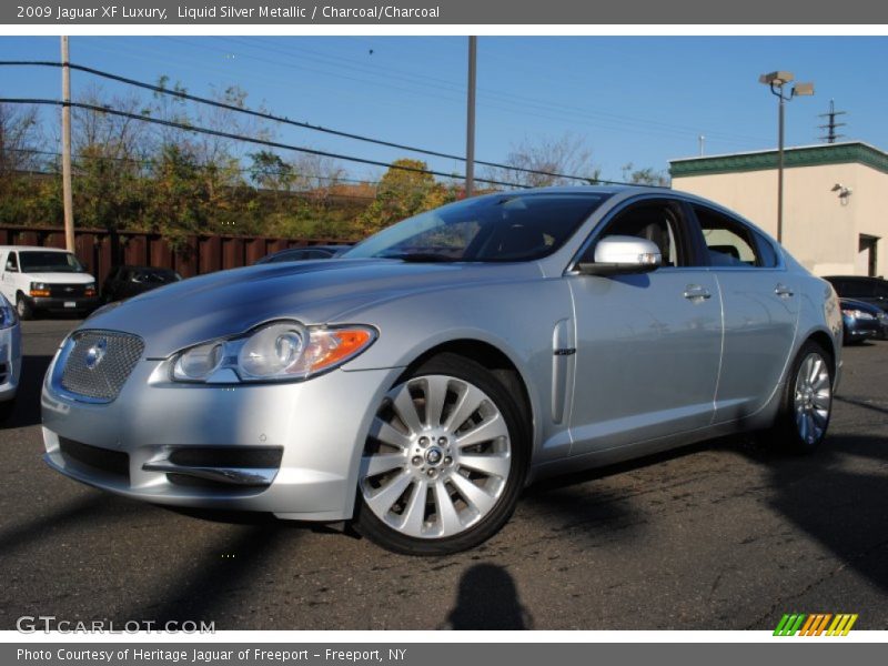 Liquid Silver Metallic / Charcoal/Charcoal 2009 Jaguar XF Luxury