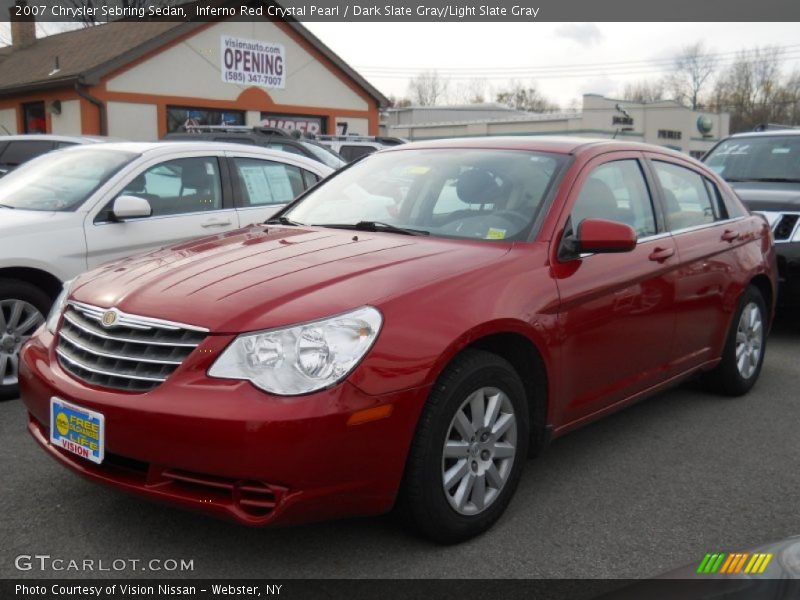 Front 3/4 View of 2007 Sebring Sedan