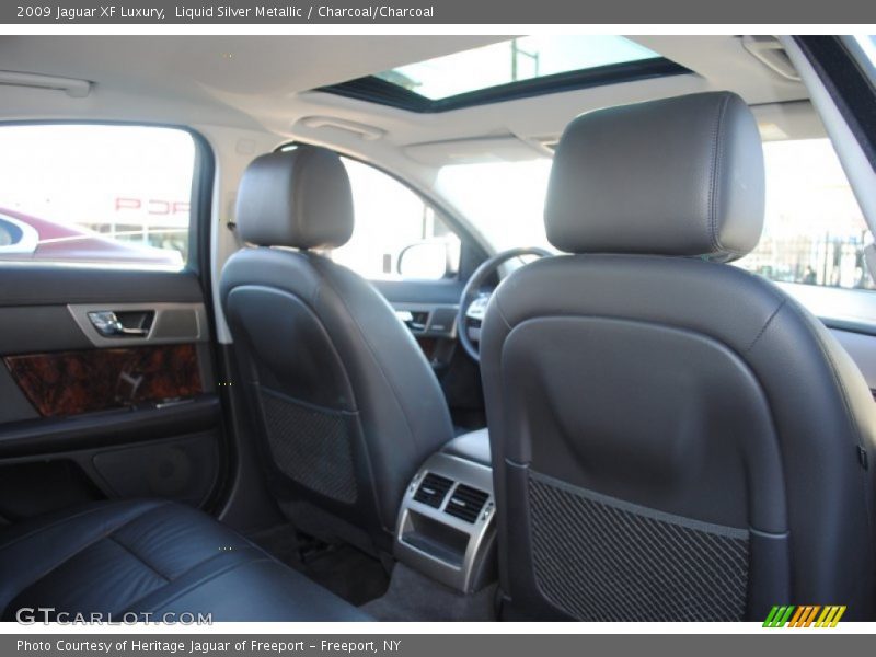 Liquid Silver Metallic / Charcoal/Charcoal 2009 Jaguar XF Luxury