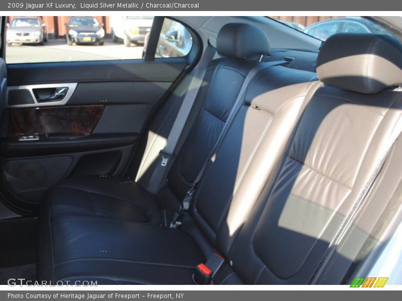 Liquid Silver Metallic / Charcoal/Charcoal 2009 Jaguar XF Luxury
