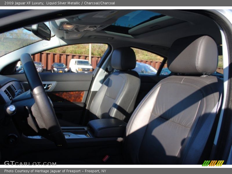 Liquid Silver Metallic / Charcoal/Charcoal 2009 Jaguar XF Luxury