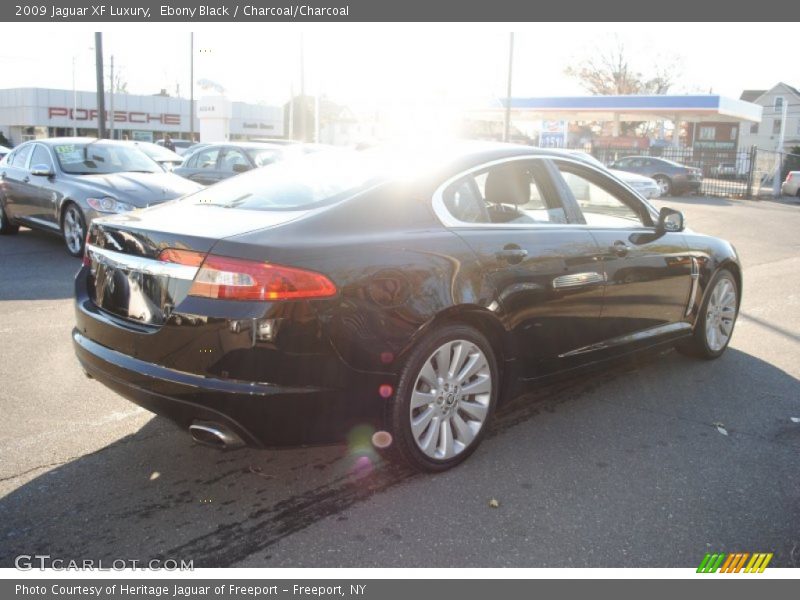 Ebony Black / Charcoal/Charcoal 2009 Jaguar XF Luxury