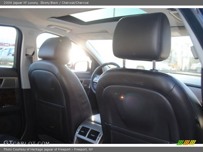 Ebony Black / Charcoal/Charcoal 2009 Jaguar XF Luxury