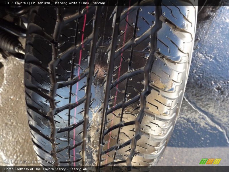 Iceberg White / Dark Charcoal 2012 Toyota FJ Cruiser 4WD