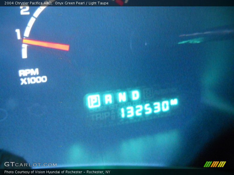 Onyx Green Pearl / Light Taupe 2004 Chrysler Pacifica AWD