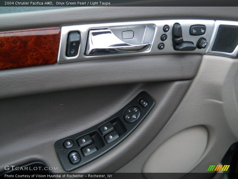 Onyx Green Pearl / Light Taupe 2004 Chrysler Pacifica AWD