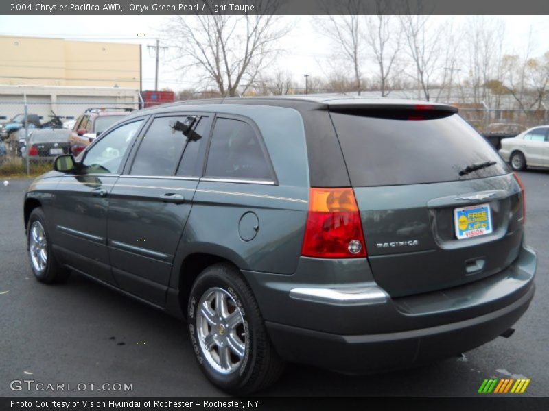 Onyx Green Pearl / Light Taupe 2004 Chrysler Pacifica AWD