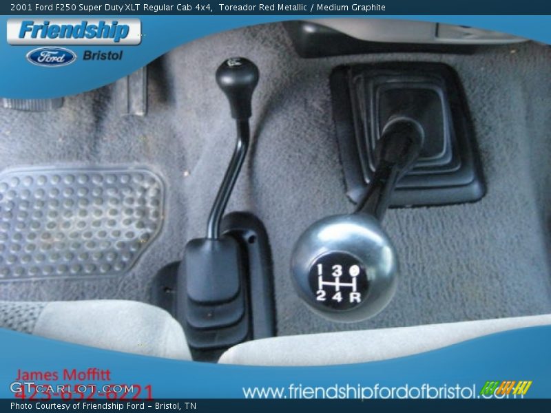 Toreador Red Metallic / Medium Graphite 2001 Ford F250 Super Duty XLT Regular Cab 4x4