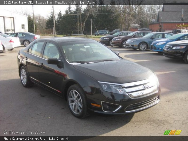 Tuxedo Black Metallic / Medium Light Stone 2012 Ford Fusion SEL