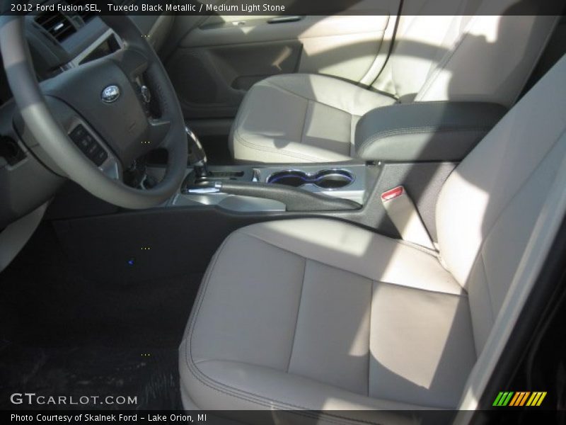 Tuxedo Black Metallic / Medium Light Stone 2012 Ford Fusion SEL