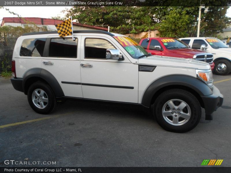 Stone White / Dark Slate Gray/Light Slate Gray 2007 Dodge Nitro SXT