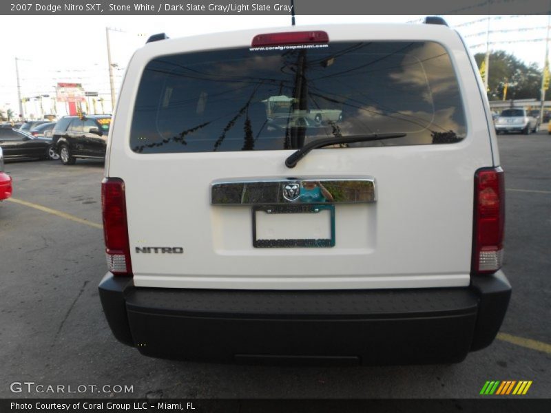 Stone White / Dark Slate Gray/Light Slate Gray 2007 Dodge Nitro SXT