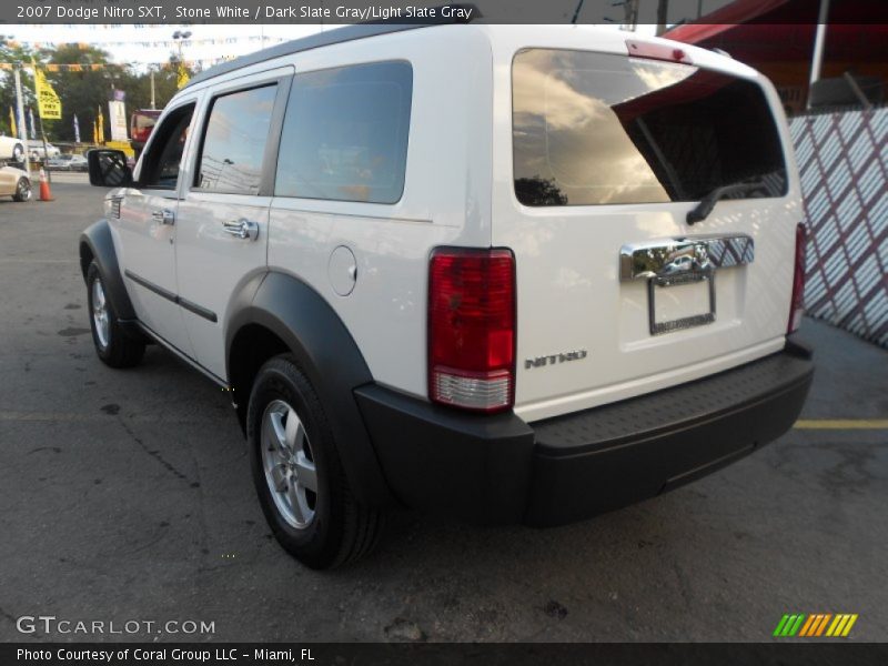 Stone White / Dark Slate Gray/Light Slate Gray 2007 Dodge Nitro SXT