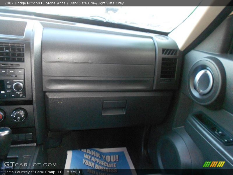 Stone White / Dark Slate Gray/Light Slate Gray 2007 Dodge Nitro SXT