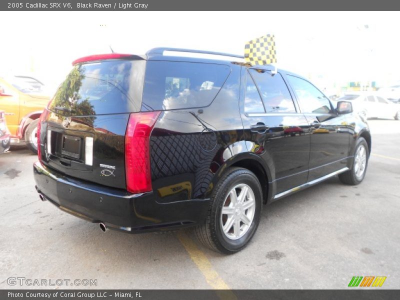 Black Raven / Light Gray 2005 Cadillac SRX V6