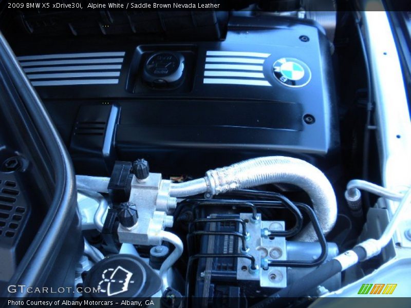 Alpine White / Saddle Brown Nevada Leather 2009 BMW X5 xDrive30i