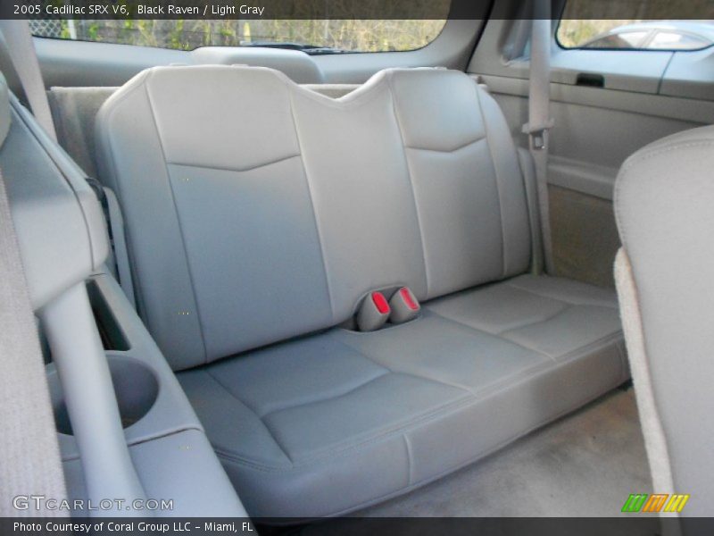 Black Raven / Light Gray 2005 Cadillac SRX V6