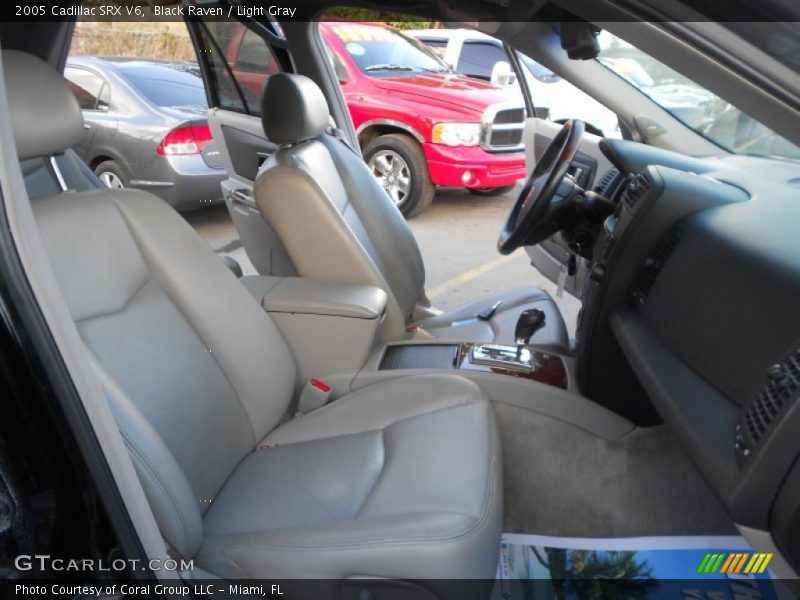 Black Raven / Light Gray 2005 Cadillac SRX V6