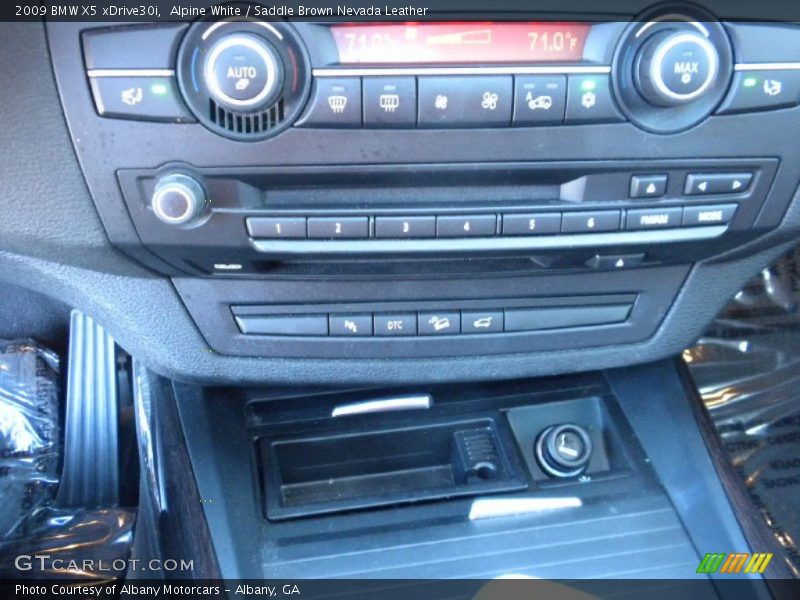 Alpine White / Saddle Brown Nevada Leather 2009 BMW X5 xDrive30i