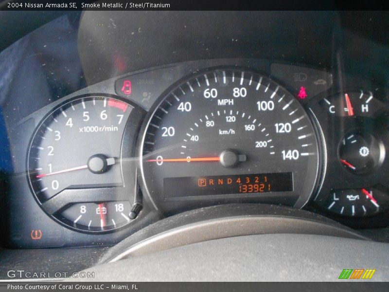 Smoke Metallic / Steel/Titanium 2004 Nissan Armada SE