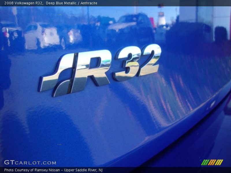Deep Blue Metallic / Anthracite 2008 Volkswagen R32