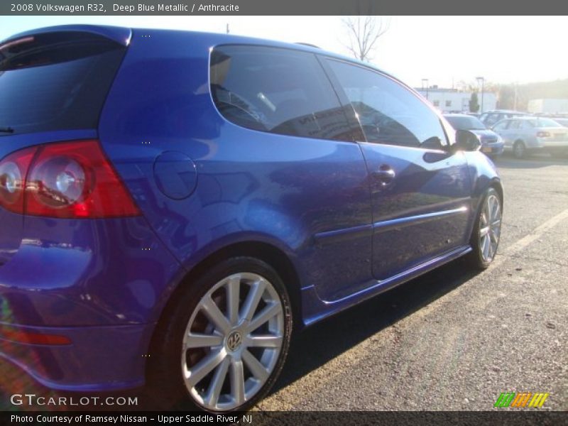 Deep Blue Metallic / Anthracite 2008 Volkswagen R32