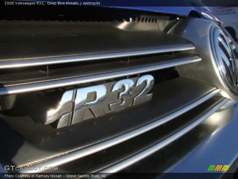 Deep Blue Metallic / Anthracite 2008 Volkswagen R32