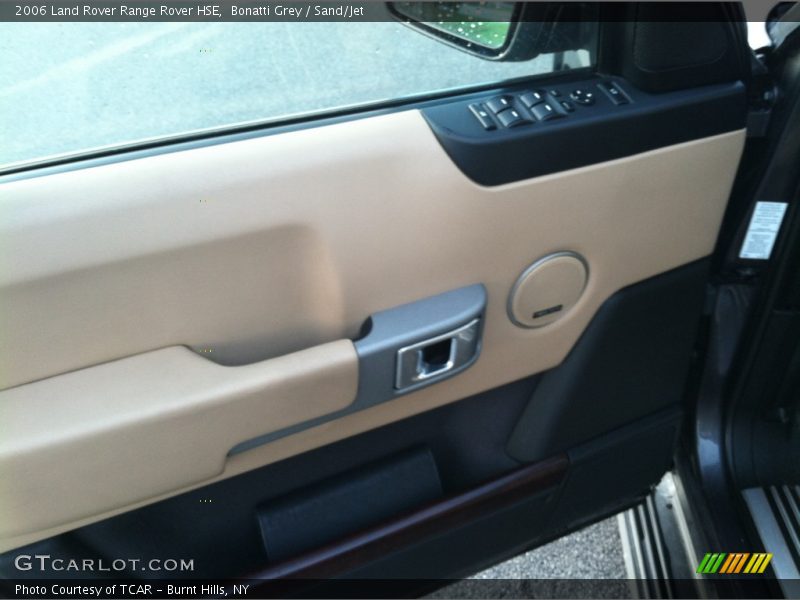 Bonatti Grey / Sand/Jet 2006 Land Rover Range Rover HSE
