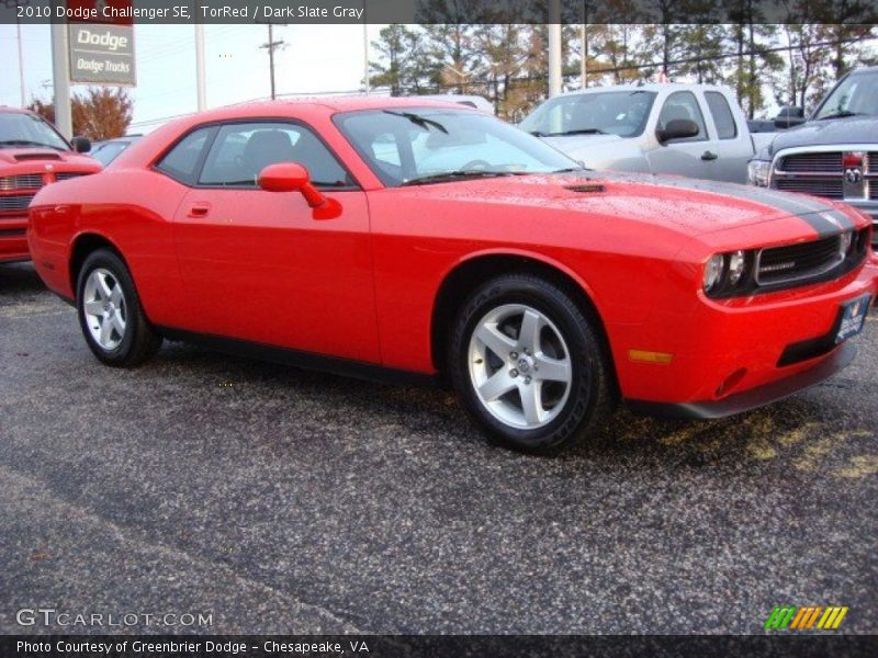 TorRed / Dark Slate Gray 2010 Dodge Challenger SE