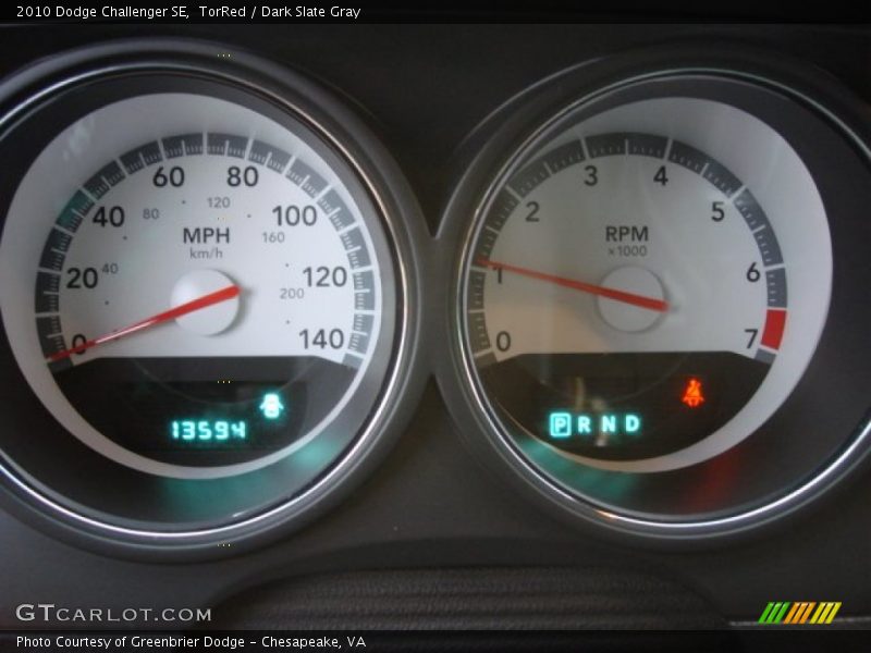TorRed / Dark Slate Gray 2010 Dodge Challenger SE