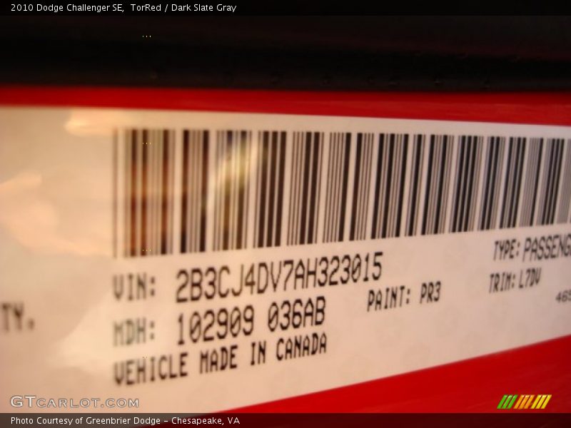 TorRed / Dark Slate Gray 2010 Dodge Challenger SE