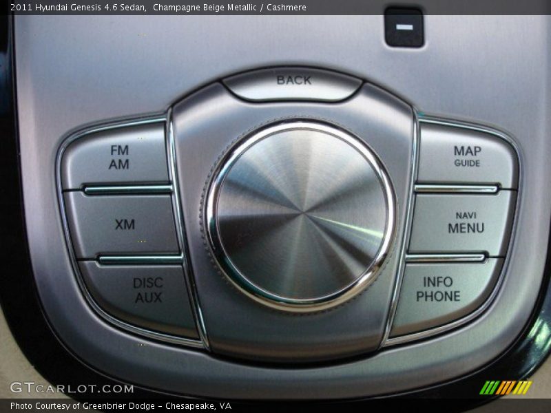 Controls of 2011 Genesis 4.6 Sedan