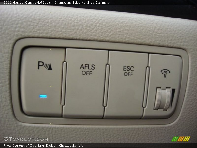 Champagne Beige Metallic / Cashmere 2011 Hyundai Genesis 4.6 Sedan