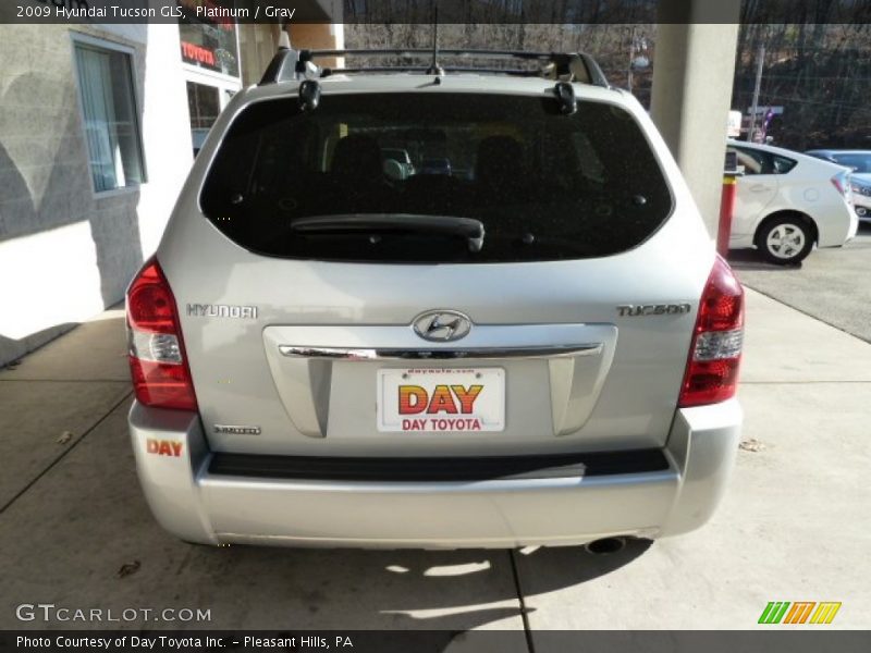 Platinum / Gray 2009 Hyundai Tucson GLS