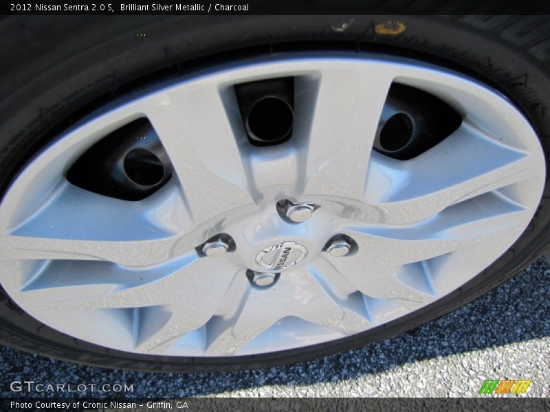 Brilliant Silver Metallic / Charcoal 2012 Nissan Sentra 2.0 S