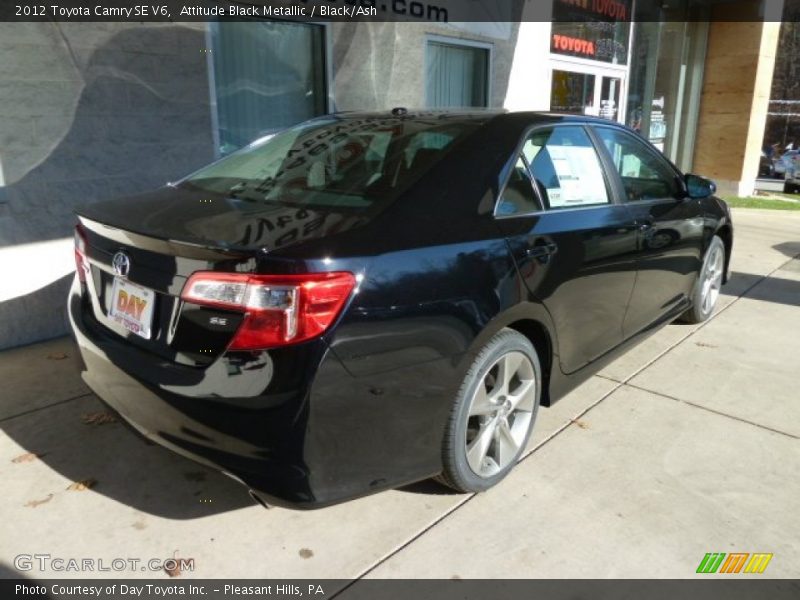 Attitude Black Metallic / Black/Ash 2012 Toyota Camry SE V6