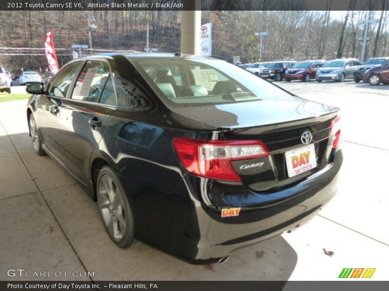 Attitude Black Metallic / Black/Ash 2012 Toyota Camry SE V6