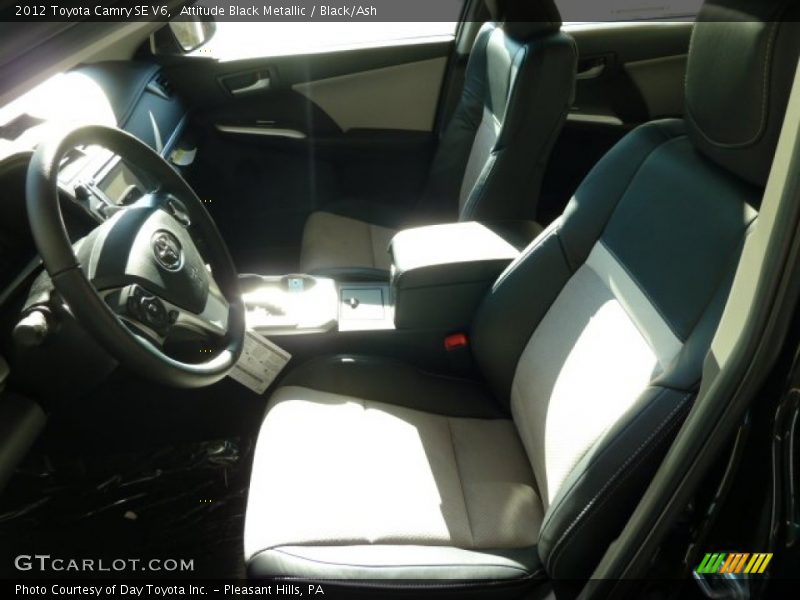 Attitude Black Metallic / Black/Ash 2012 Toyota Camry SE V6