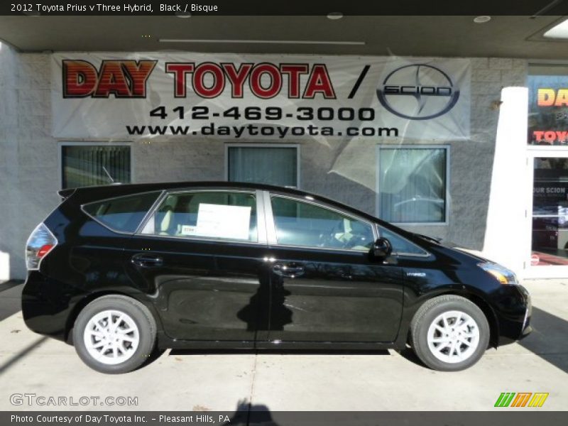 Black / Bisque 2012 Toyota Prius v Three Hybrid