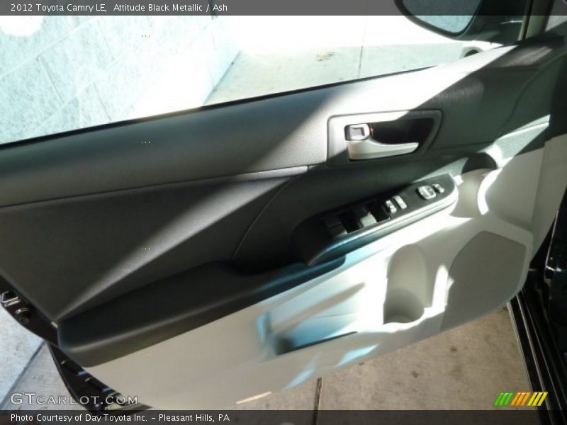 Attitude Black Metallic / Ash 2012 Toyota Camry LE