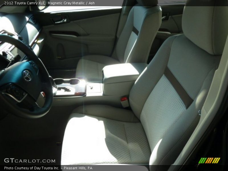 Magnetic Gray Metallic / Ash 2012 Toyota Camry XLE