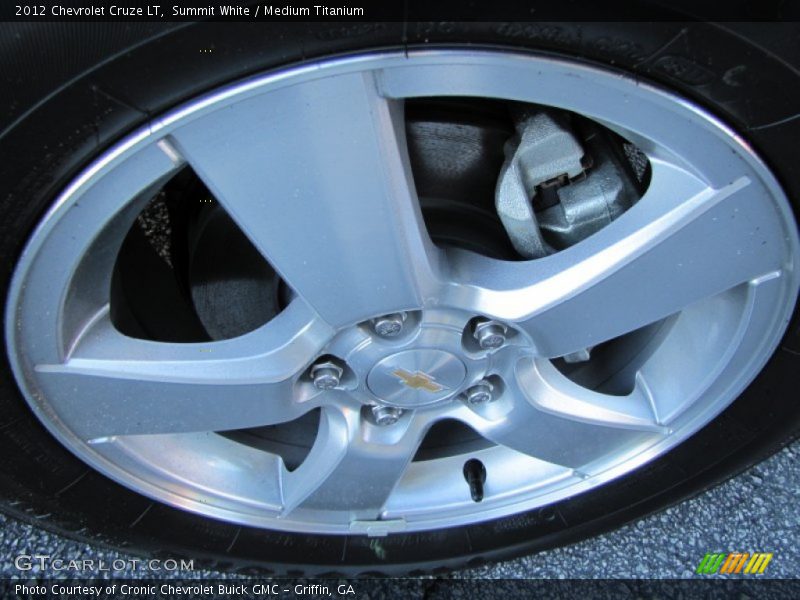 Summit White / Medium Titanium 2012 Chevrolet Cruze LT