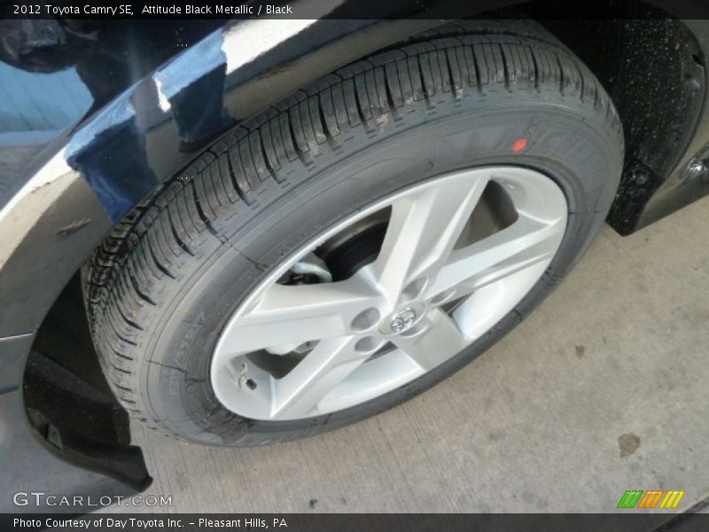 Attitude Black Metallic / Black 2012 Toyota Camry SE