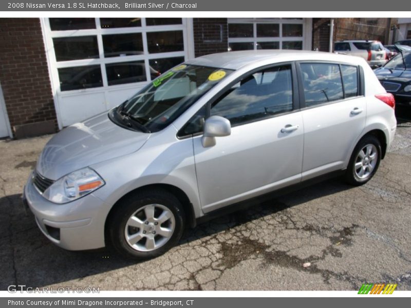 Brilliant Silver / Charcoal 2008 Nissan Versa 1.8 SL Hatchback