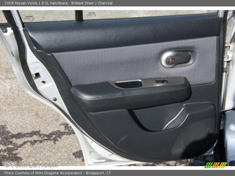Brilliant Silver / Charcoal 2008 Nissan Versa 1.8 SL Hatchback