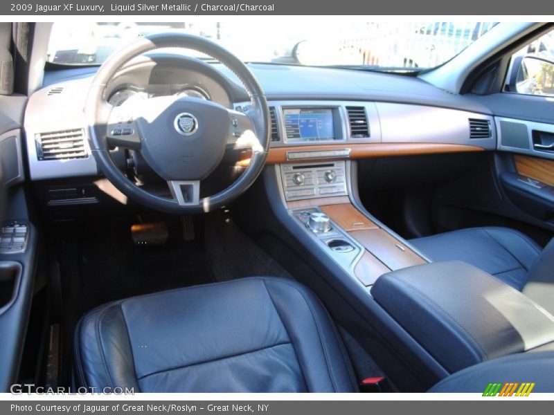 Liquid Silver Metallic / Charcoal/Charcoal 2009 Jaguar XF Luxury
