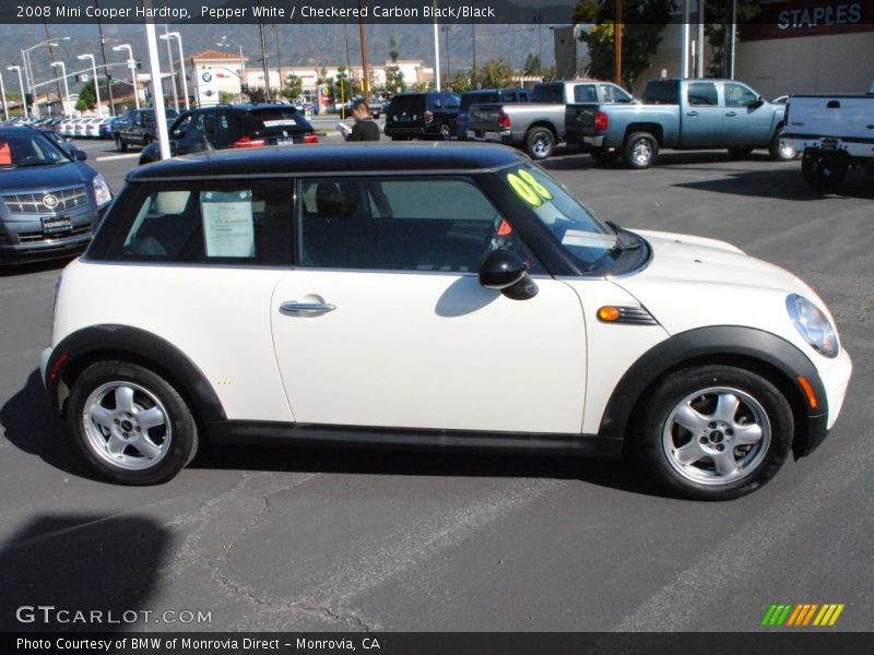 Pepper White / Checkered Carbon Black/Black 2008 Mini Cooper Hardtop